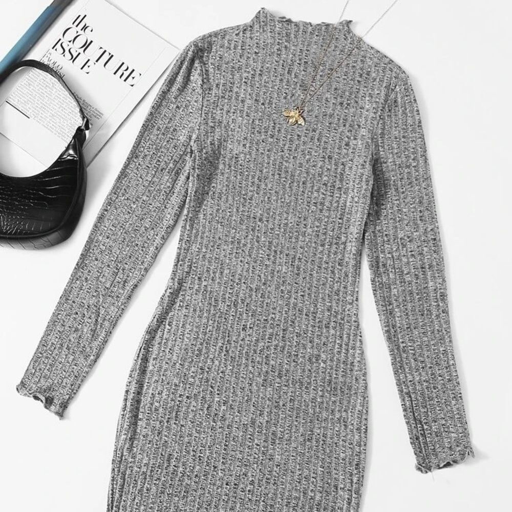 Mod On Trend Women’s M Medium Gray Mock Neck Lettuce Edge Mini Dress
